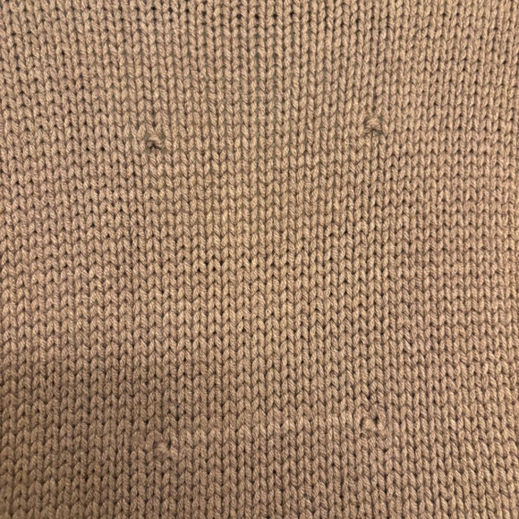 Dressed in lala sweater - Picture 6 of 6